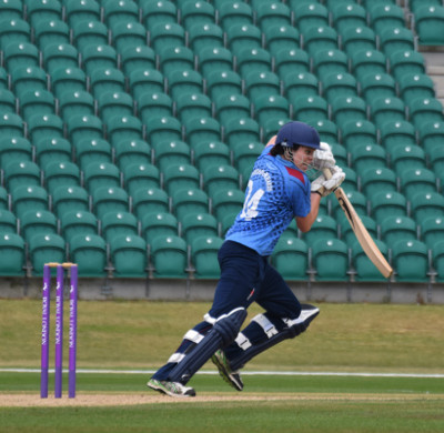 Alice Davidson-Richards Played A Couple of Crucial Knocks